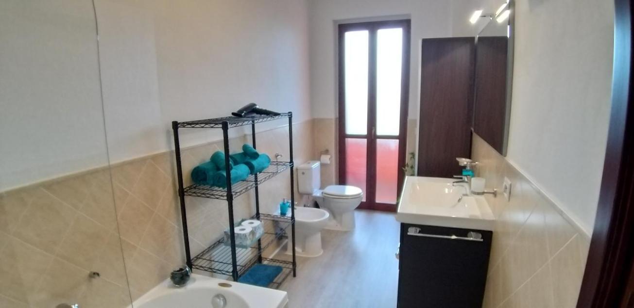Апартаменти Casa Rosy - Stanza Privata Con Bagno Esclusivo E Parcheggio Gratuito Порто-Торрес Екстер'єр фото